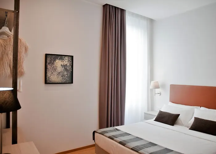 Giuturna Boutique Hotel