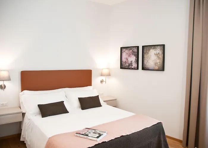 Hotel Giuturna Boutique 3*