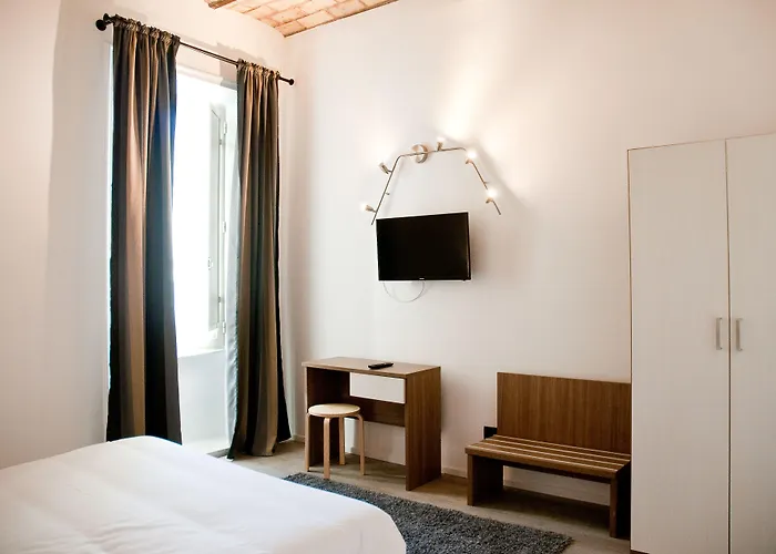 Giuturna Boutique Rome