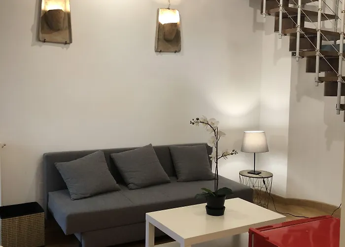 Giuturna Boutique 3*